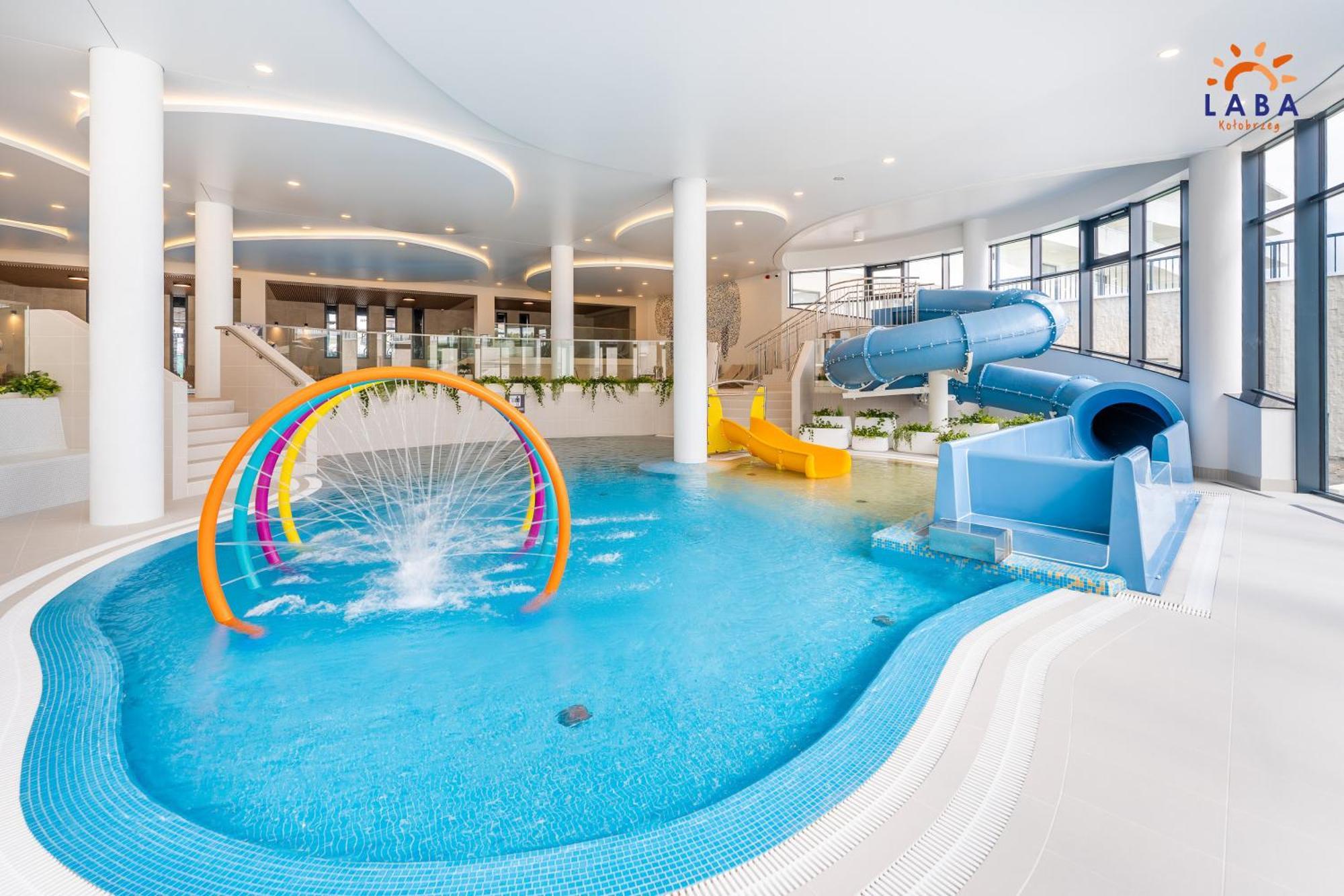 Laba Kolobrzeg Apartamenty Polanki Aqua Parking, Basen W Cenie Esterno foto