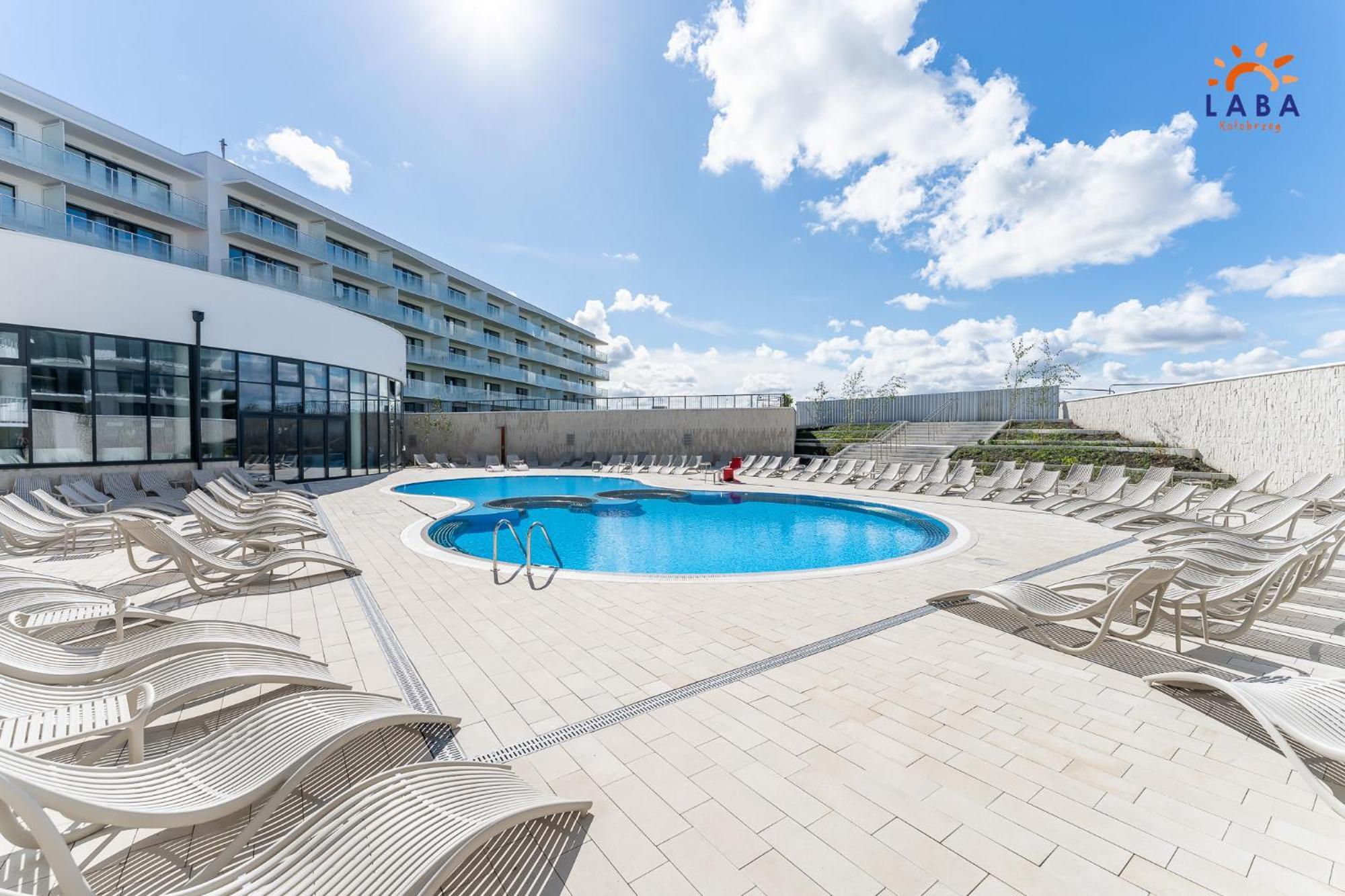 Laba Kolobrzeg Apartamenty Polanki Aqua Parking, Basen W Cenie Esterno foto